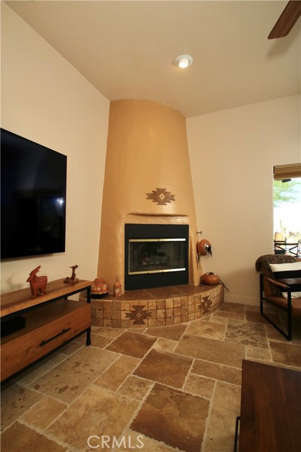 7125 Sunny Vista Road, Joshua Tree CA: https://media.crmls.org/medias/73543ba5-5b1c-42df-baec-8a22c80e857d.jpg
