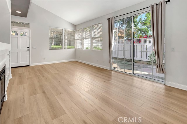 Detail Gallery Image 7 of 21 For 41 Paseo Simpatico, Rancho Santa Margarita,  CA 92688 - 3 Beds | 3 Baths