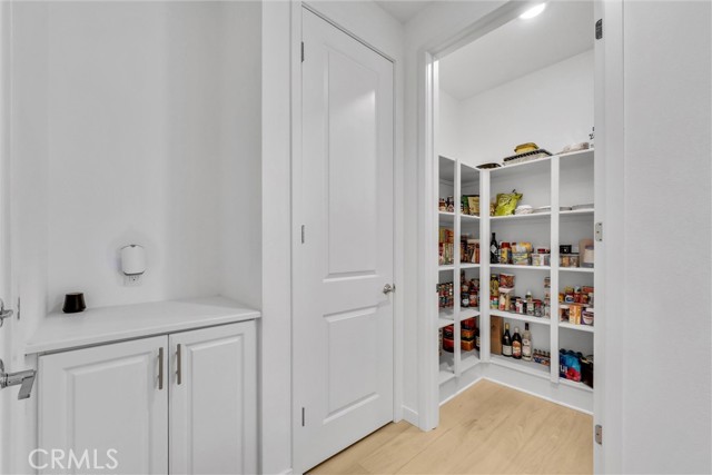 Detail Gallery Image 11 of 29 For 10943 Carrillo Ct, Cypress,  CA 90720 - 2 Beds | 2 Baths