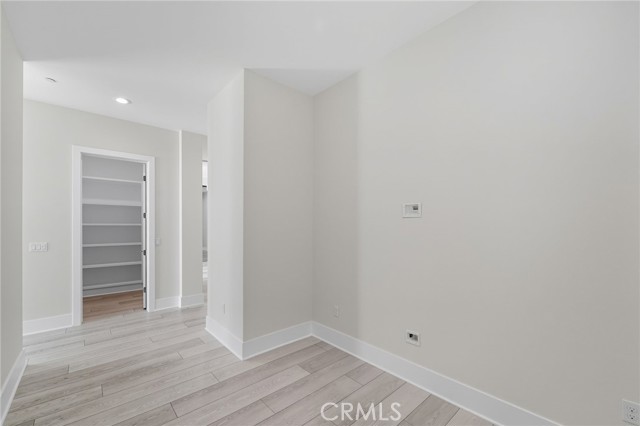 20508 W Shelley Lane, Porter Ranch CA: https://media.crmls.org/medias/7356199d-7f42-478a-8e1f-91a92d5c6396.jpg