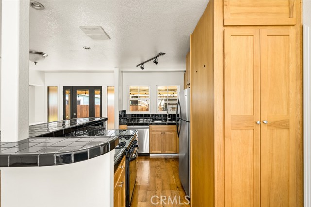 522 N Clark Street, Orange CA: https://media.crmls.org/medias/73567235-5099-4189-b4a6-c2af302f94f6.jpg