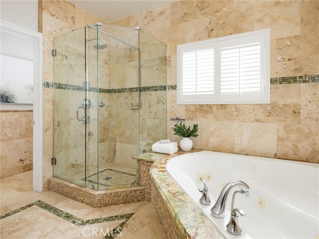 229 N Juanita Avenue, Redondo Beach CA: https://media.crmls.org/medias/7356a713-d114-40e8-9d60-c983b18549be.jpg