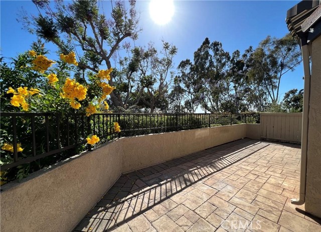 193 Stanford Court, Irvine CA: https://media.crmls.org/medias/7357784f-2f6e-4bcf-9e02-ae7ac0109913.jpg