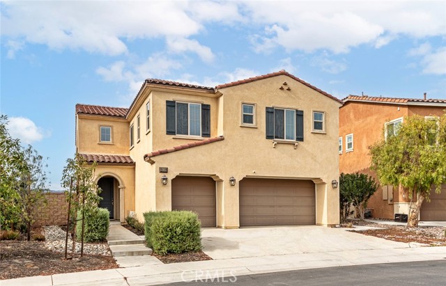 Detail Gallery Image 2 of 34 For 24449 Payton Dr, Lake Elsinore,  CA 92532 - 4 Beds | 3 Baths