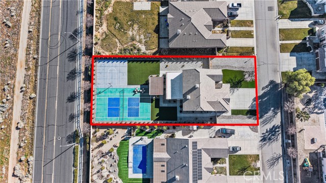 Detail Gallery Image 12 of 75 For 3625 Paddock Way, Quartz Hill,  CA 93536 - 6 Beds | 4/2 Baths