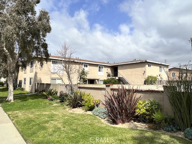 994 Valencia Street, Costa Mesa, CA 92626