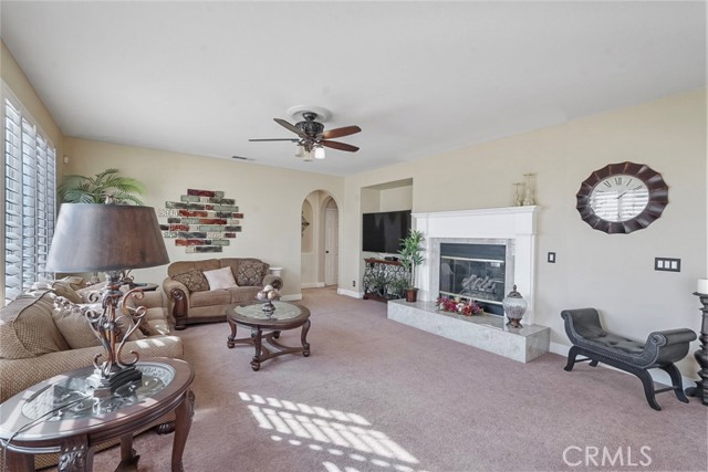 Detail Gallery Image 18 of 29 For 9470 Hillsborough, Chowchilla,  CA 93610 - 5 Beds | 3 Baths