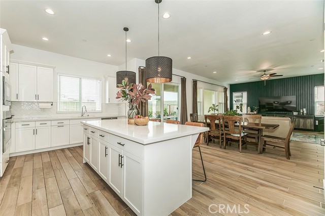 Detail Gallery Image 23 of 75 For 948 Beaver Pond, Madera,  CA 93636 - 4 Beds | 3/1 Baths