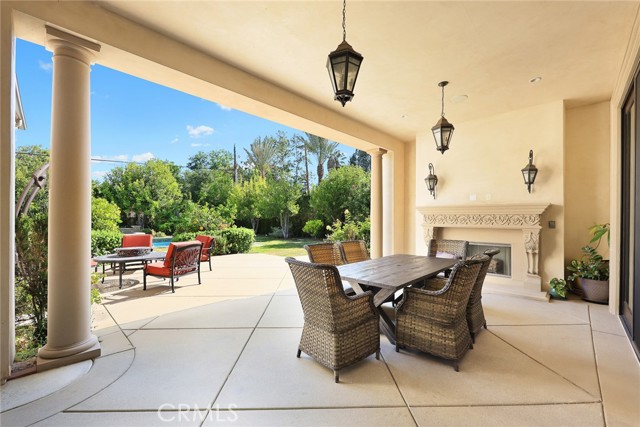 312 W Palm Drive, Arcadia CA: https://media.crmls.org/medias/735b5500-6a61-4aac-b193-4ca307738844.jpg