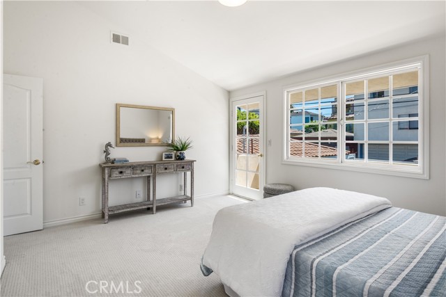 608 Knob Hill Avenue, Redondo Beach, California 90277, 3 Bedrooms Bedrooms, ,2 BathroomsBathrooms,Residential,For Sale,Knob Hill,SB26073677