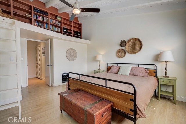2112 Warfield Avenue, Redondo Beach, California 90278, 2 Bedrooms Bedrooms, ,2 BathroomsBathrooms,Residential,Sold,Warfield,SB23170647