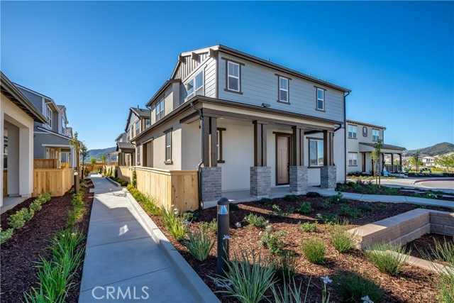 Detail Gallery Image 2 of 33 For 209 Foxtrot Ct, San Luis Obispo,  CA 93401 - 3 Beds | 2/1 Baths