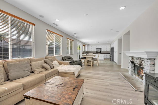 Detail Gallery Image 23 of 51 For 23831 Cloverleaf, Murrieta,  CA 92562 - 4 Beds | 2/1 Baths