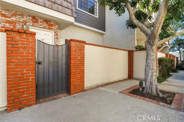 Detail Gallery Image 25 of 41 For 10201 Mason Ave #19,  Chatsworth,  CA 91311 - 2 Beds | 2/1 Baths