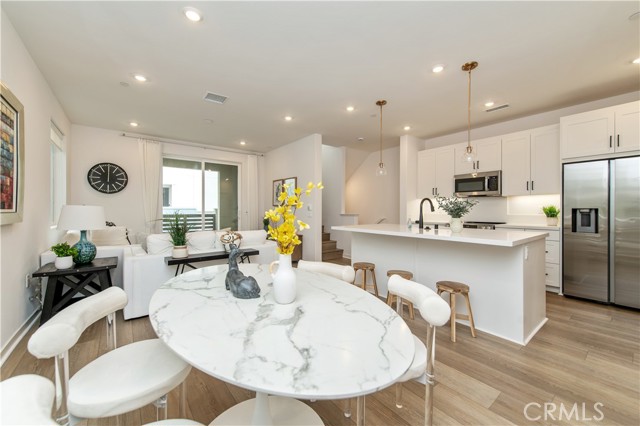 Detail Gallery Image 14 of 46 For 136 Ruby Rd, Rancho Mission Viejo,  CA 92694 - 3 Beds | 2/1 Baths