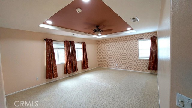21107 Oakleaf Canyon Drive, Newhall CA: https://media.crmls.org/medias/735efbab-bf3b-4989-b47e-65005f928f23.jpg