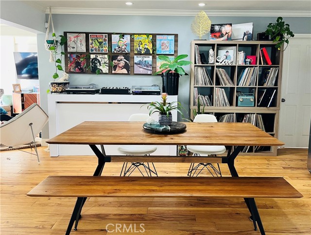 Detail Gallery Image 7 of 14 For 273 Cecil Pl, Costa Mesa,  CA 92627 - 4 Beds | 3 Baths