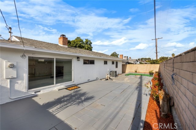 Detail Gallery Image 33 of 46 For 230 S Camellia, Anaheim,  CA 92804 - 4 Beds | 2 Baths