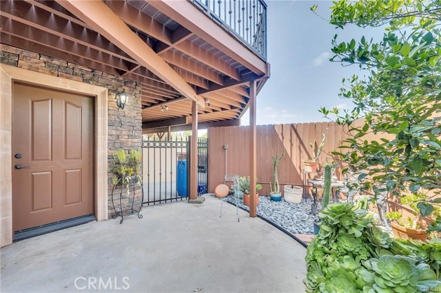 Detail Gallery Image 48 of 53 For 956 Crown Hill, Simi Valley,  CA 93063 - 4 Beds | 3 Baths