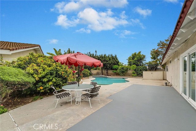 1340 S Scarborough Lane, Anaheim CA: https://media.crmls.org/medias/73606355-209e-4976-90a1-8c592ea7f150.jpg