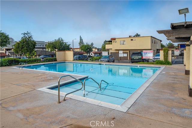 Detail Gallery Image 15 of 15 For 925 Cabrillo Dr #C,  Duarte,  CA 91010 - 2 Beds | 1/1 Baths