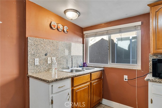 Detail Gallery Image 10 of 40 For 3139 E Clay Ave, Fresno,  CA 93702 - 3 Beds | 2 Baths