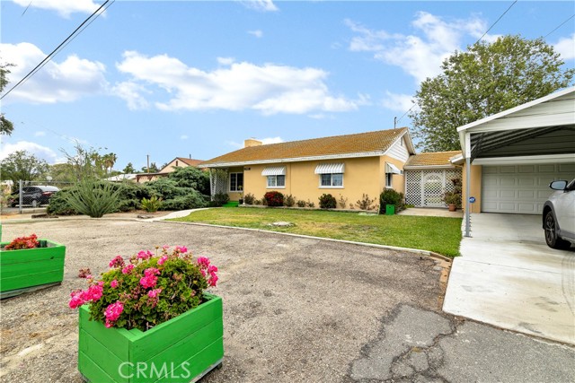 Detail Gallery Image 2 of 35 For 25960 Columbia, Hemet,  CA 92544 - 2 Beds | 2 Baths