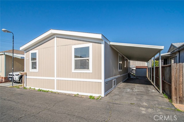 Detail Gallery Image 2 of 23 For 8681 Katella Ave #861,  Stanton,  CA 90680 - 4 Beds | 2 Baths