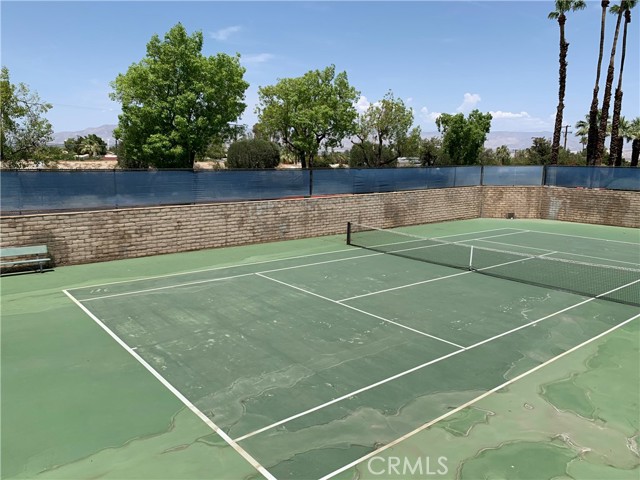 Image 22 for 685 Ashurst CT #113