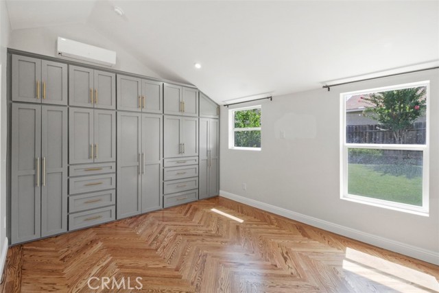 Detail Gallery Image 31 of 36 For 2682 E Villa St, Pasadena,  CA 91107 - 4 Beds | 3 Baths