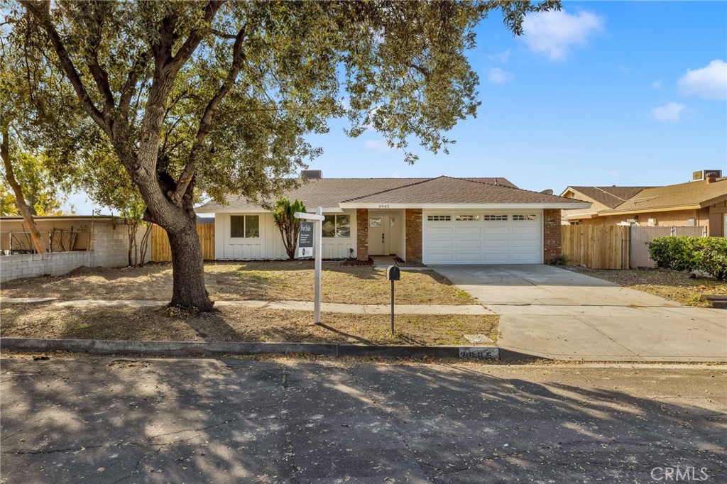 3985 Orchid Drive, Highland, CA 92346