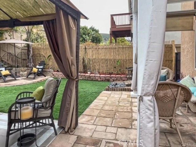 1242 Avenida Amistad, San Marcos CA: https://media.crmls.org/medias/736321e5-6554-4a30-8201-3ce7aa229a65.jpg