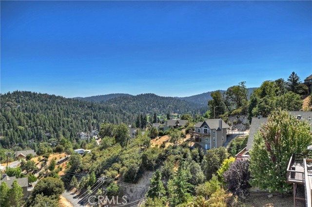 Detail Gallery Image 37 of 47 For 1015 Marin Ln, Lake Arrowhead,  CA 92352 - 3 Beds | 2/1 Baths