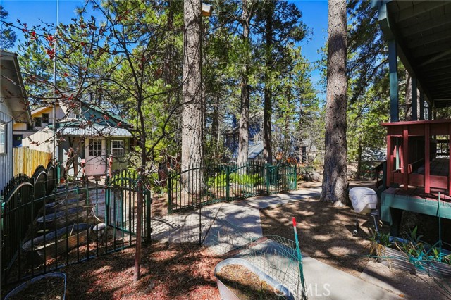 Detail Gallery Image 36 of 39 For 2692 Valhalla, Running Springs,  CA 92382 - 3 Beds | 2/1 Baths