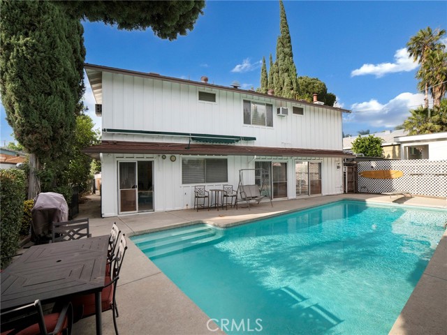5 Bed Home for Sale in Granada Hills, California