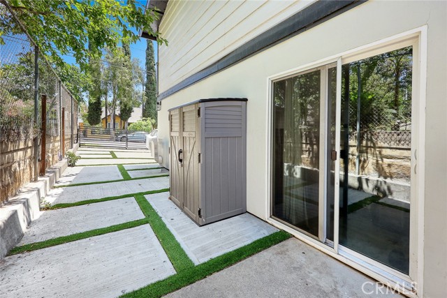 Detail Gallery Image 17 of 72 For 1385 N Marengo Ave, Pasadena,  CA 91103 - – Beds | – Baths