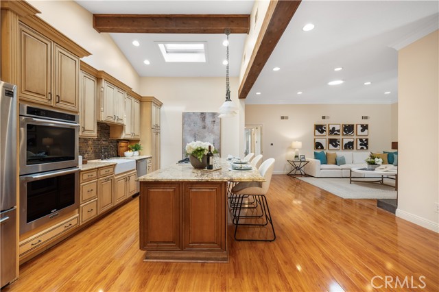 12 Rockrose Way, Irvine CA: https://media.crmls.org/medias/7364eb1f-a8de-4b6e-9bab-7c96371c7ebf.jpg