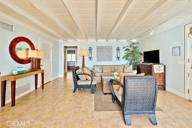 Detail Gallery Image 20 of 32 For 35087 Beach Rd, Dana Point,  CA 92624 - 6 Beds | 4 Baths