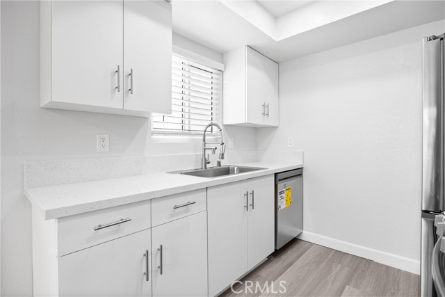 Detail Gallery Image 13 of 21 For 114 10th #C,  Huntington Beach,  CA 92648 - 2 Beds | 2 Baths