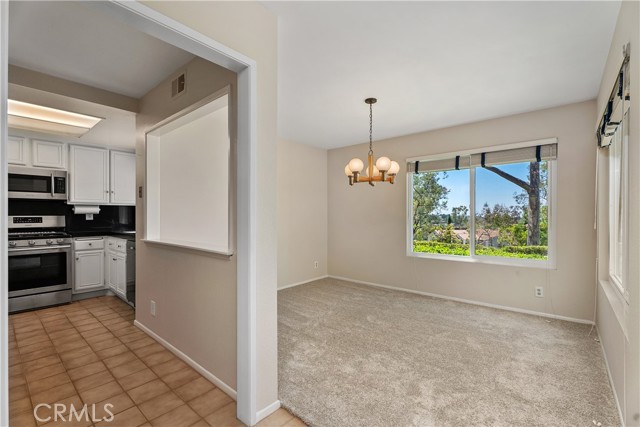 23524 Ribalta, Mission Viejo CA: https://media.crmls.org/medias/73662933-6b21-4c3d-b81b-a05c7d307156.jpg