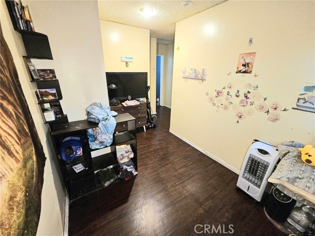 Detail Gallery Image 9 of 28 For 1602 N King St #J1,  Santa Ana,  CA 92706 - 2 Beds | 1/1 Baths