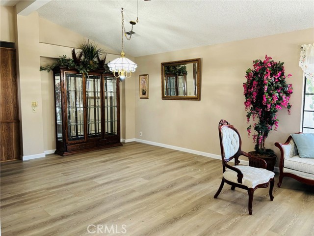 Detail Gallery Image 10 of 30 For 24414 University Ave #117,  Loma Linda,  CA 92354 - 4 Beds | 2 Baths