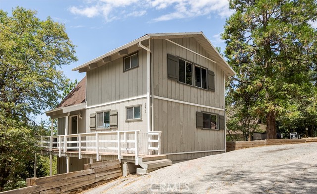 Detail Gallery Image 33 of 34 For 881 Rhine Rd, Lake Arrowhead,  CA 92352 - 3 Beds | 3 Baths