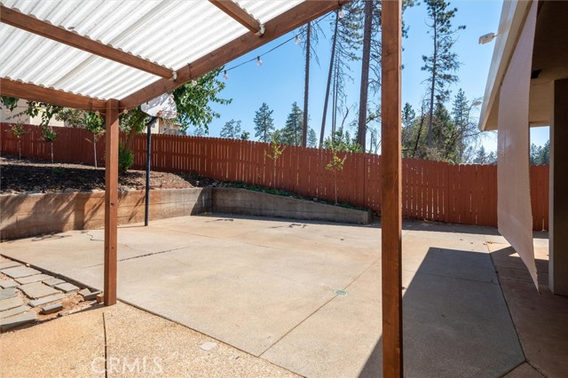 6354 Berkshire Avenue, Paradise CA: https://media.crmls.org/medias/73675a83-6e4c-4521-9b6d-f851c92f6342.jpg