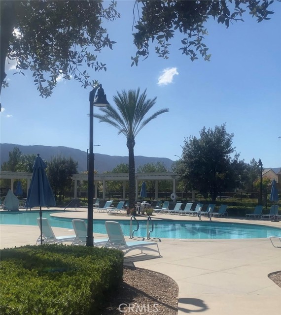 29121 Black Oak, Lake Elsinore CA: https://media.crmls.org/medias/7367d37d-2b32-4718-bc98-c1b2e1f48d93.jpg