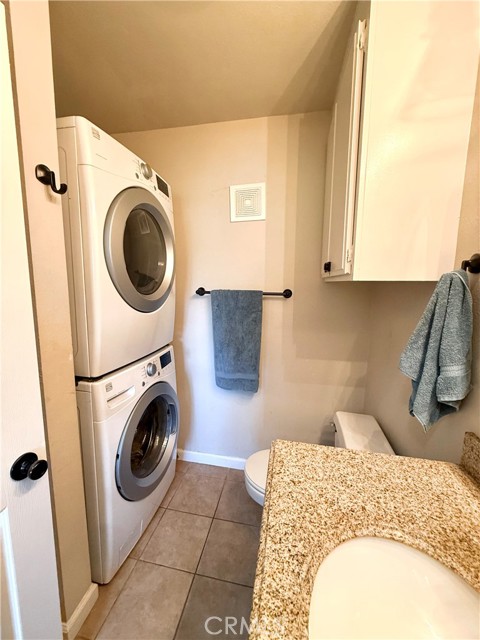 Detail Gallery Image 23 of 31 For 5870 Benner St #204,  Los Angeles,  CA 90042 - 2 Beds | 2 Baths