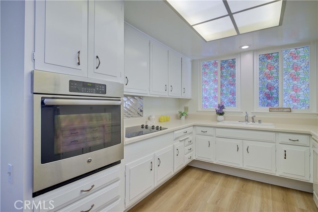 Detail Gallery Image 10 of 32 For 389 Avenida Castilla #Q,  Laguna Woods,  CA 92637 - 2 Beds | 2 Baths