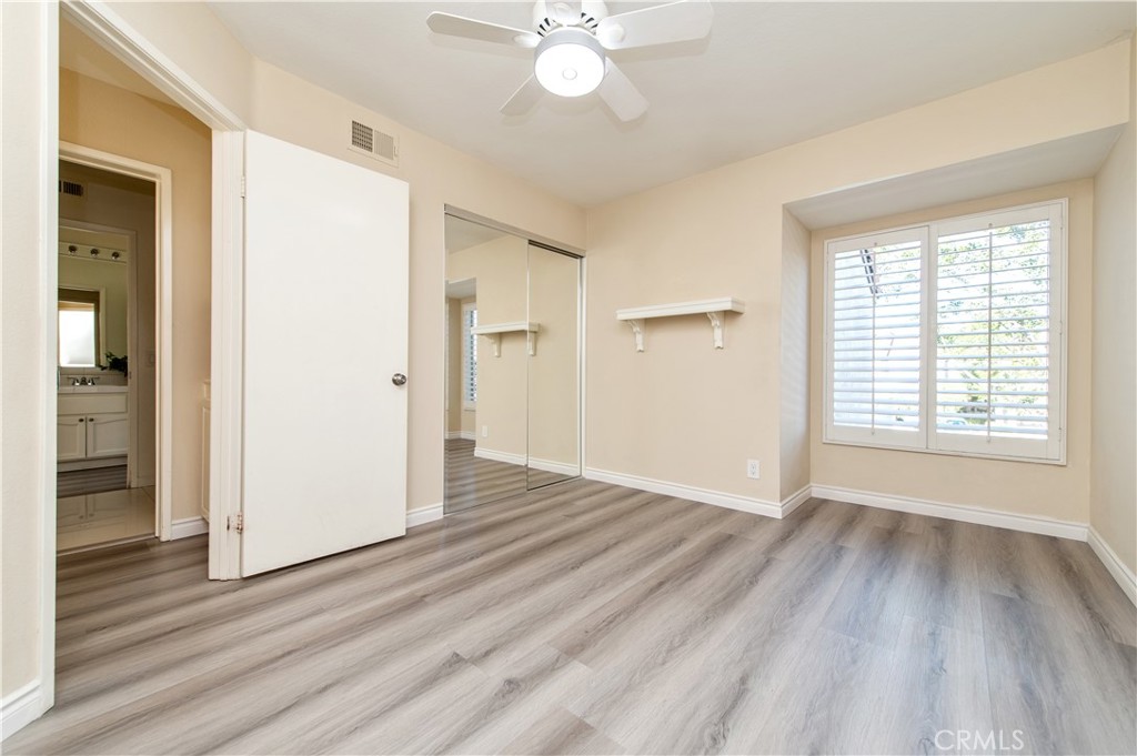 MLS #OC25251270 image #24