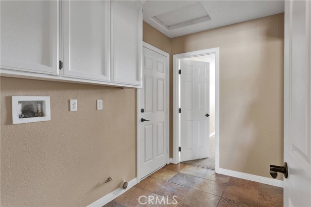 14572 Sultana Street, Hesperia CA: https://media.crmls.org/medias/736b4758-6441-4c39-996b-fb95558612be.jpg