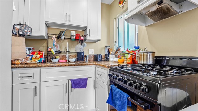 Detail Gallery Image 12 of 13 For 6546 6546 Foster Bridge Blvd, Bell Gardens,  CA 90201 - 3 Beds | 1 Baths